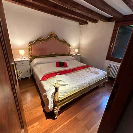 1 Ca'Del Traghetto Family Apartment 베니스 외부 사진