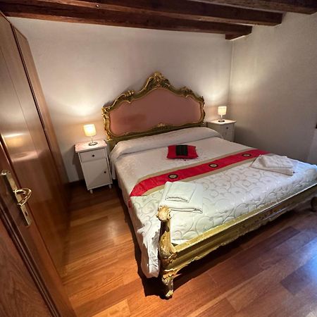 1 Ca'Del Traghetto Family Apartment 베니스 외부 사진