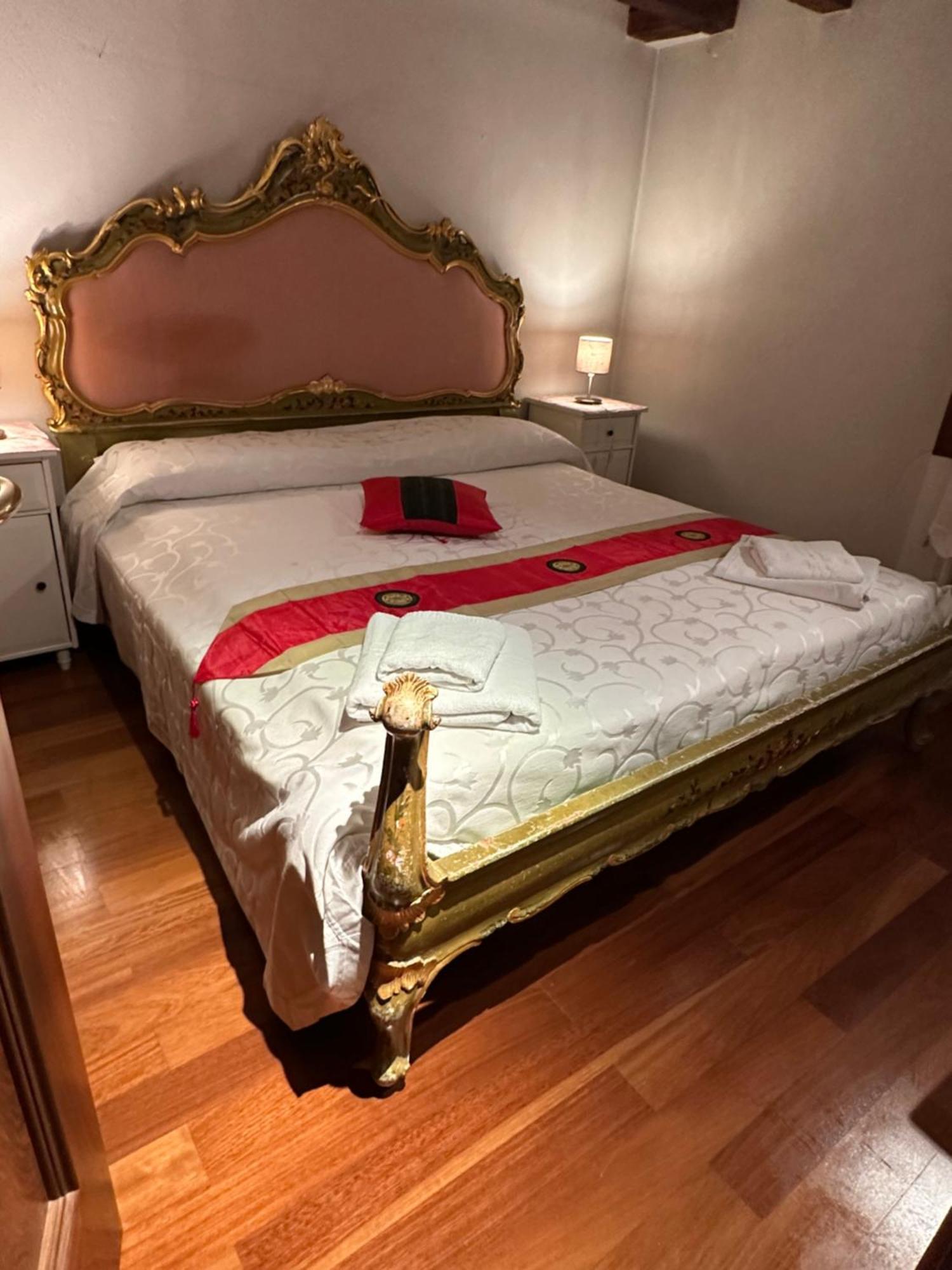1 Ca'Del Traghetto Family Apartment 베니스 외부 사진