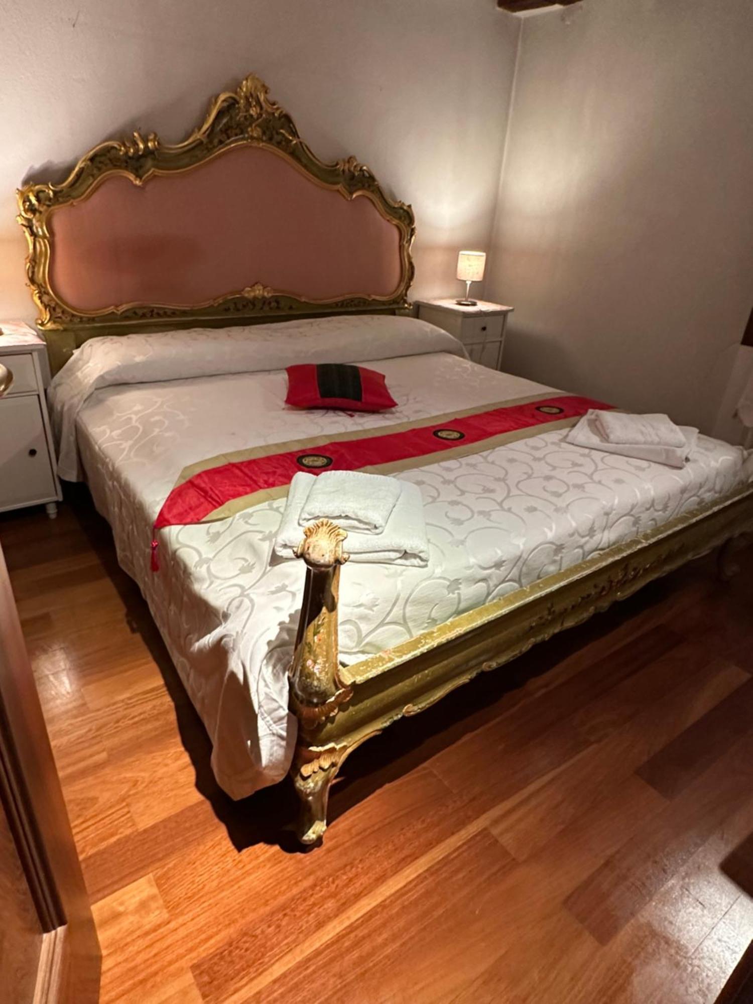 1 Ca'Del Traghetto Family Apartment 베니스 외부 사진
